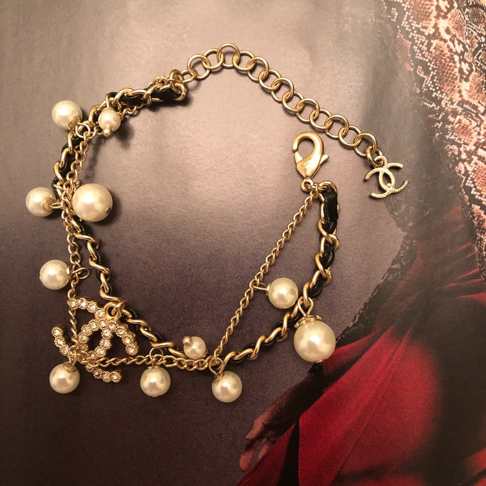 Stunning Authentic Chanel CC Logo Bracelet ✨